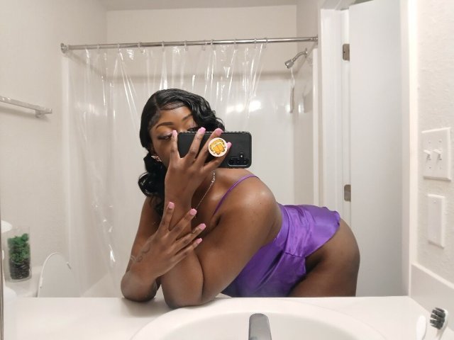Flint, Michigan Female Escort — Independent service - 1