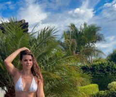 Innocent-acting vibe NYC escort — playful, flirty chats - Image 10