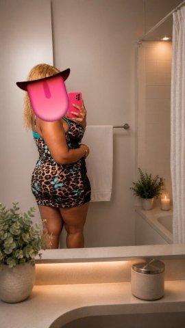 Phoenix Trucker Fetish Female Escort — Screening Requested - 1