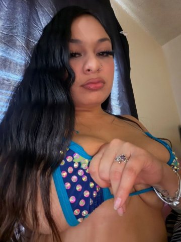 Latina Mami (21) — Mature, respectful full service with fetish-friendly sessions - 1