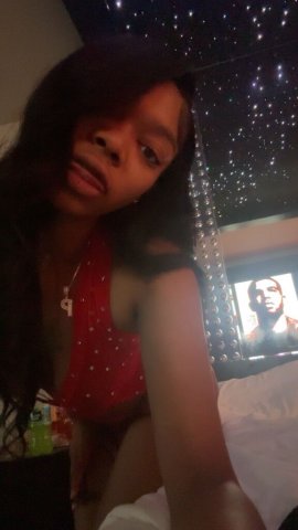 Denton Outcall Fun — Private Dances, Feet Shows & Content - 1