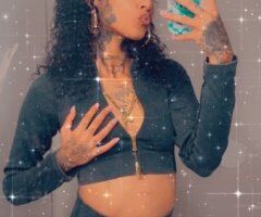 Jazmine — Tall Curvy Female Escort for Overnights & Dinner Dates - Image 2