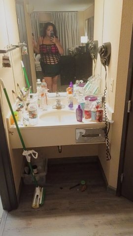 Portland Plus Size Female Escort — Car Dates & Outcall Specials - 1