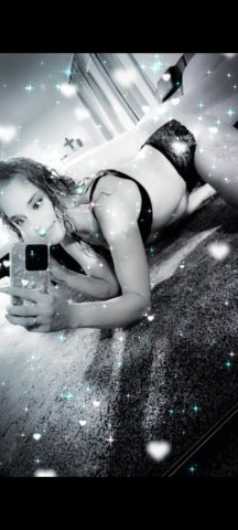 In Las Vegas, I’m in the mood — incalls, outcalls & cardates (HHR ~ $150/hr, FS ~ $200) - 1