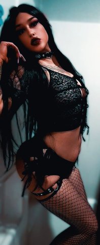Exotic Italian Goddess In-Call — GFE, Fetish-Friendly, Daty & FS - 1