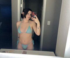 Mobile escorts - Jennifer — Blue-Eyed Petite (In Town for a Few Days)