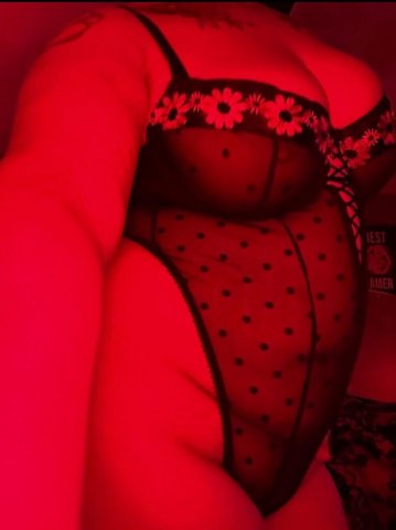 Providence Latina Escort — Nipple Sucking, Tease & Video Calls - 1