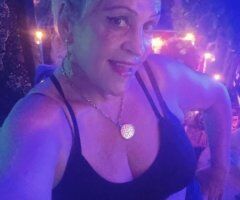 Sensual Hot Oil Massage (Topless) — Private Studio on Henderson Rd - Image 3