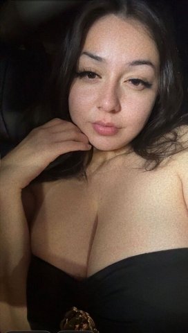 Kitty — Dallas Female Escort (Massage Sessions, Delivery Available) - 1