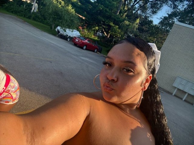 Rockford IN & Car Sexy Thick Wet Latina (No Deposit) - 1