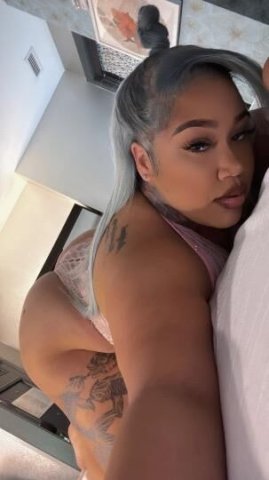 27yo Party Girl Upscale Companion in Harrisburg — Ups Late - 1