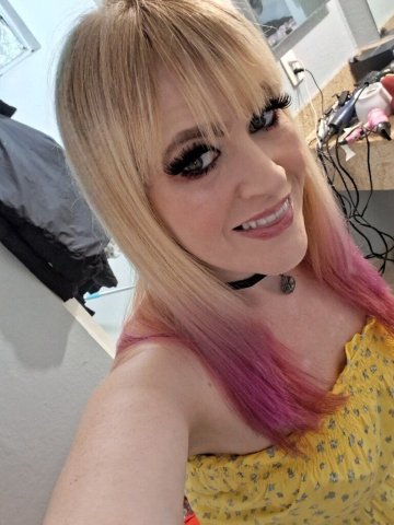 Madison Moan in Palm Springs — Blonde Escorts (1 Hour + HHR) - 1