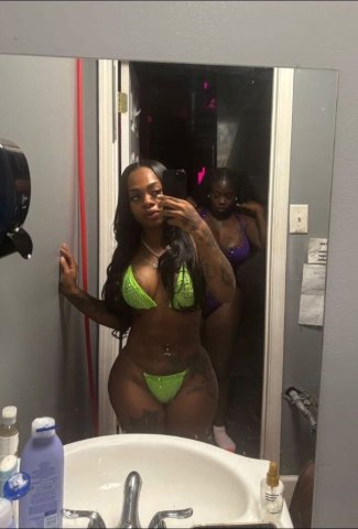 Detroit MI Incall & Outcall Female Escort — Limited Time, Petite Thick - 1