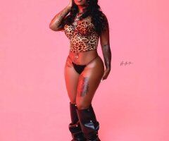 Detroit MI Incall & Outcall Female Escort — Limited Time, Petite Thick - Image 2