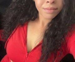Curvy, Green-Eyed Goddess in Bend — Multi-Hour & Overnight Specials - Image 2