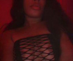 St. Louis Petite Curvy Female Escort — Weekend Specials 27 - Image 3