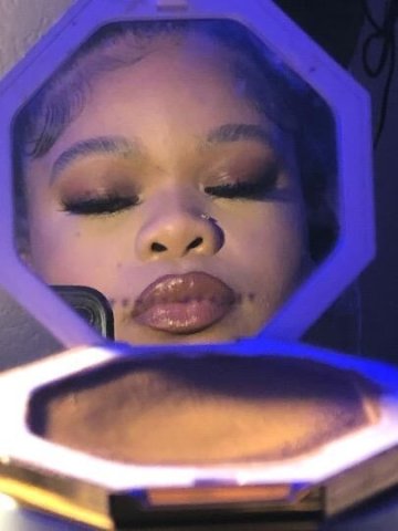 Everett WA In-Calls — Juicy Bubble Butt BBW + Ass Worship - 1