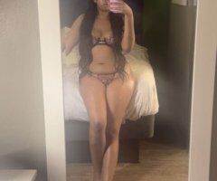 Oakland/East Bay escorts - London, 23 — In-Call & Out-Calls