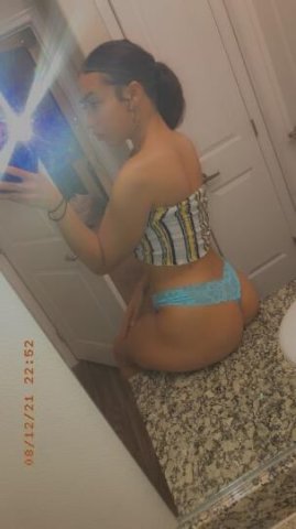Lina — Puerto Rican Blessing (New in Town) | 24 - 1