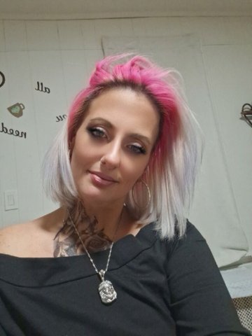 Pittsburgh Incall-Only Female Escort — Text-Only, No Deposit, Verification On Request - 1