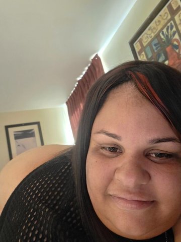 Taegan — Busty Female Escort in Long Beach, CA - 1