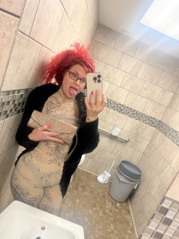 Female Escort in Virginia Beach — Body Massage - 1