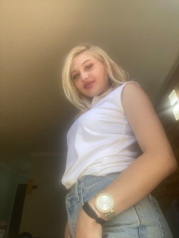 West Palm Beach Female Escort — on-time outcalls or incalls - 1