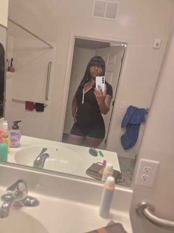 Wilmington Mature Discreet Female Escort — Serious Only - 1