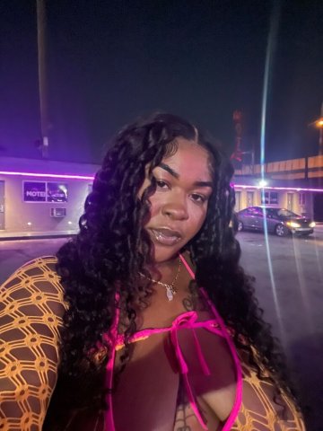 Chesapeake VA Female Escort — Nuru Massage, Fetish & Outcall Sessions - 1