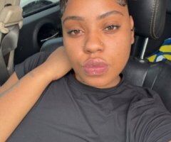 Las Vegas escorts - Las Vegas Outcalls Female Escort — Thick Natural, Deepthroat & Pussy Play
