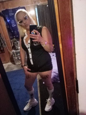 Incall, Outcall & Willcall Options — “Im just Me - 40” - 1