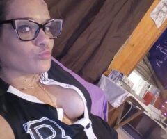 Incall, Outcall & Willcall Options — “Im just Me - 40” - Image 3