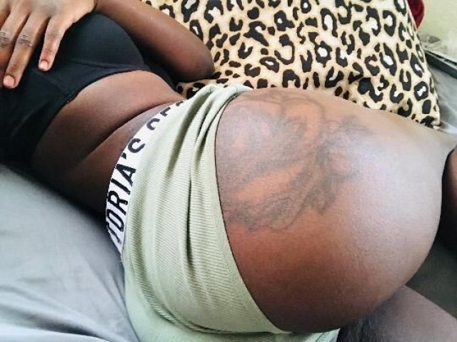 Chocolate & Petite Outcalls—Discreet Facetime Verify - 1