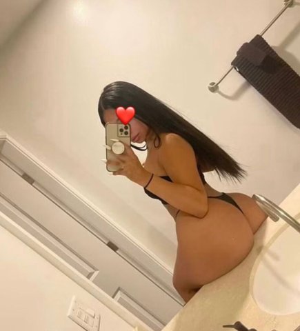 Hermosa Latina 24 — Escort femenina real (Treasure Coast) para trato de novios - 1