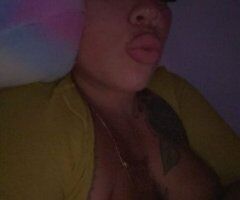 Minneapolis / St. Paul escorts - Minneapolis/ St. Paul Female Escort