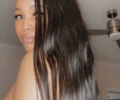 Fargo ND Female Escort — Pretty curves & big soft tits - Image 8