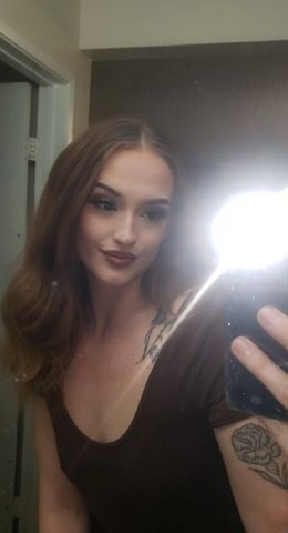 Sweet, funny, trustworthy tall white girl — outcall specials - 1