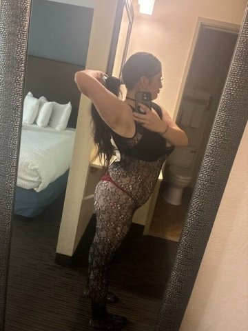 St. Louis Female Escort — Short-Time Provider - 1