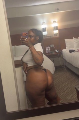 Wilmington Female Escort — Incalls & Outcalls, Wet & Juicy Sessions - 1