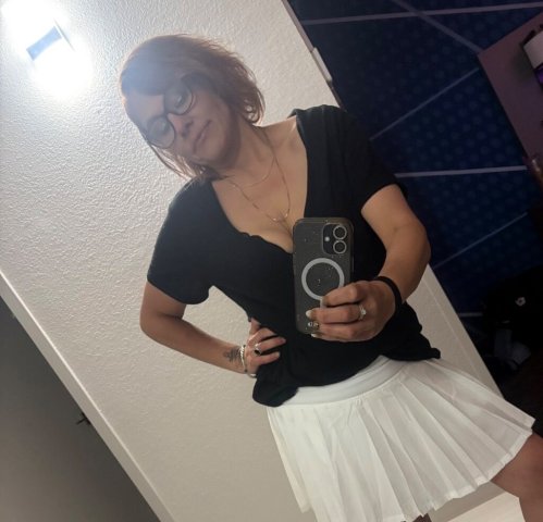 Minneapolis Incall & Outcall Sessions — Private Resident Stay - 1