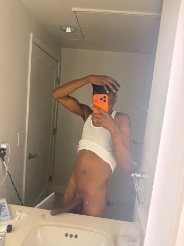 WHO WANT A MASSAGE N HAPPY ENDING FROM A SEXY BBC PRO - 1