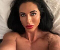 Muscle Mommy Jasmine (41) — High-End Bodybuilder Trainer + Fetish Sessions - Image 3