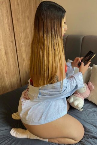 Northern Virginia Female Escort — Young & Pretty, Oral Service - 1