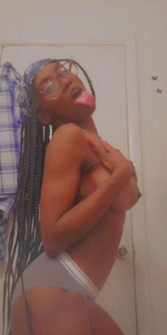 Coco (22) — Small, Slim Petite Chocolate Female Escort in Gainesville - 1