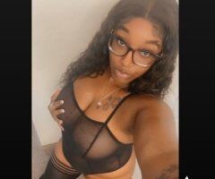 Lynnwood WA Female Escort — companionship & body massage - Image 4