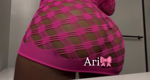 Petite Playmate — In/Out Call with Ari (Norfolk, VA) - 1