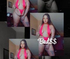 Oklahoma City escorts - Butterflie in Oklahoma City — Yellow-Ass Wing-Clap Session