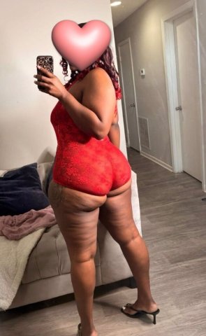 Ocala Florida Escort — Berry, Pretty Pink Pussy - 1