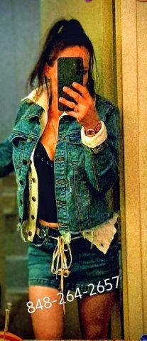 Jersey in Central Jersey — Petite Brunette Escort - 1