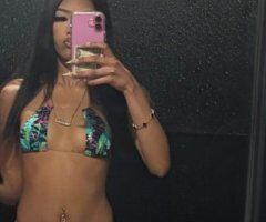 Norfolk Petite Female Escort — outcall, face time shows & dominatrix services - Image 2